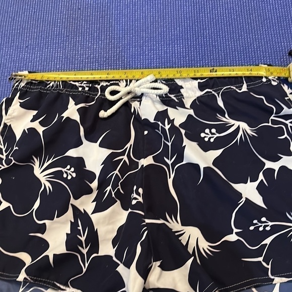 Unisex Aussiebum Shorts Size 34 - Picture 7 of 10